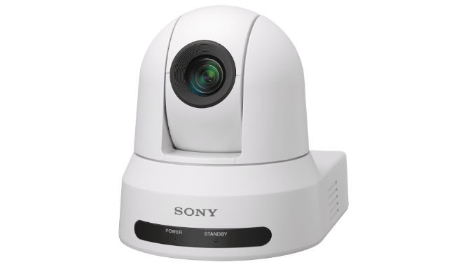 La cámara compacta Sony SRG-X40UH cuenta con un potente zoom de hasta 40x en FHD y 30x en 4K combinado con un amplio ángulo de visión y un movimiento PTZ rápido y fluido. Foto: Sony Pro