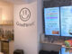 La cadena de cafeterías Grab&Go GoodNews está abriendo nuevos locales en Madrid, Barcelona, París y Ámsterdam en los que sigue apostando por nsign.tv para su digital signage. Foto: nsign.tv