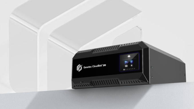El Cloudlink 210 de Genetec, seguro y escalable, conecta los sistemas locales a la nube y ofrece protección de ciberseguridad para los dispositivos ya instalados. Foto: Genetec