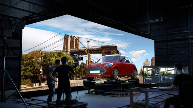 Los últimos modelos Crystal LED CAPRI de Sony están dirigidos a una amplia gama de clientes que buscan un soporte rentable para aplicaciones de producción virtual, así como para alquiler, corporativo y puesta en escena, a un precio más accesible. Foto: Sony