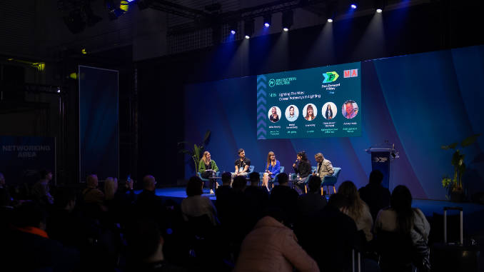 El programa de Summits de ISE 2026 invita a los asistentes a profundizar en sesiones de alto impacto, específicas por sectores, diseñadas para fomentar la innovación y apoyar el crecimiento estratégico. Foto: ISE