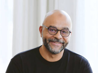 El exdirector de negocio de Google X abordará las posibilidades que abre la inteligencia artificial en un mundo cada vez más interconectado con su conferencia “Cuando la inteligencia humana y la artificial se unen: construir un futuro en el que merezca la pena vivir“. Foto: ISE